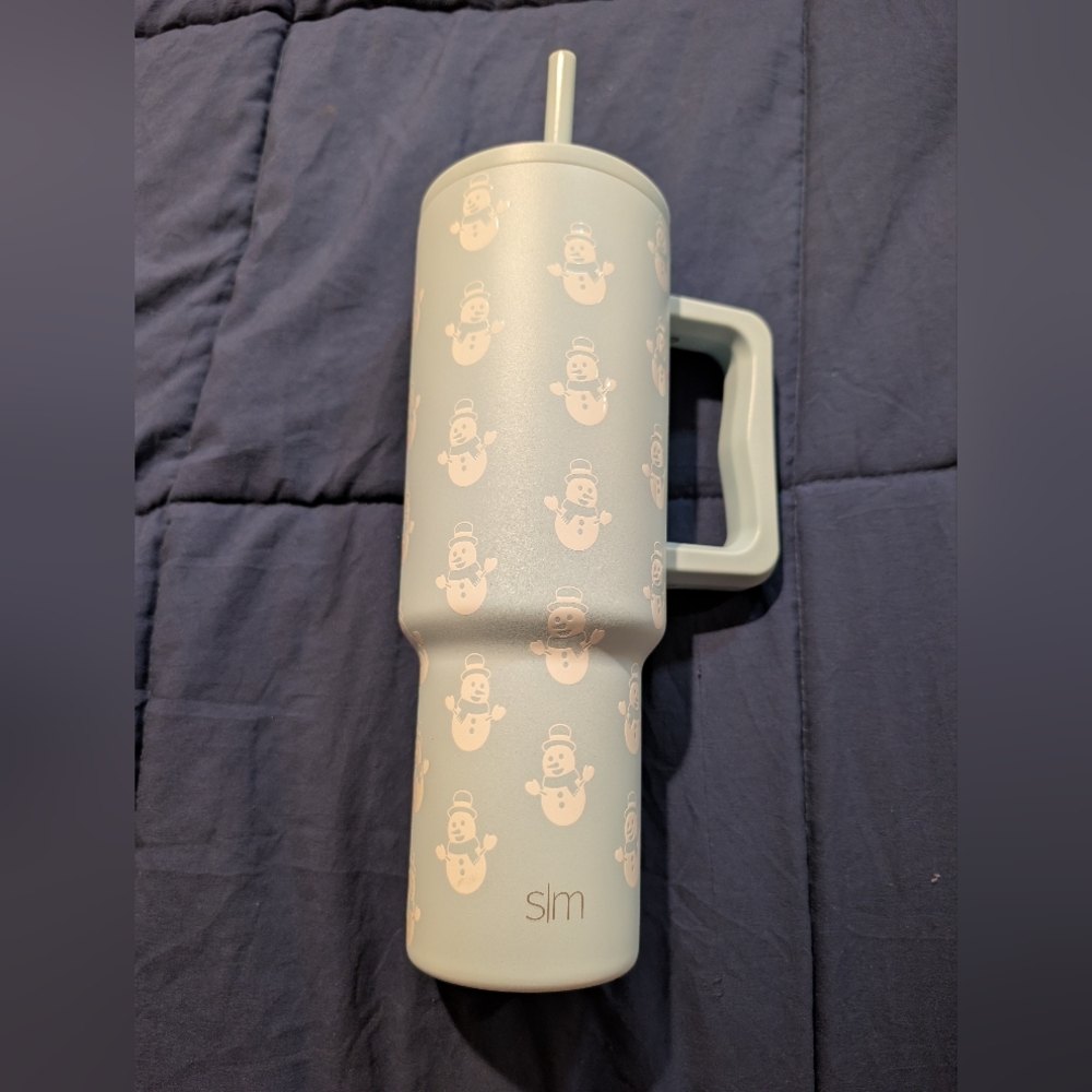 Simple Modern Trek Light Blue Snowman‎ Tumbler 40 OZ